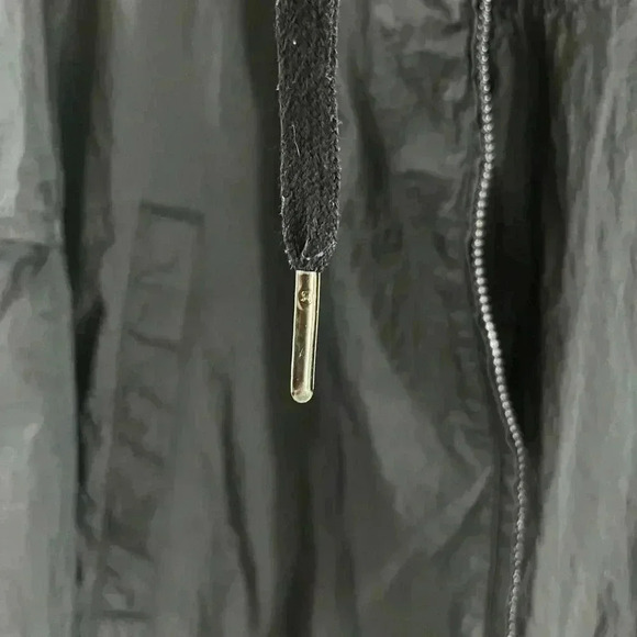 Lululemon hood jacket wind breaker black womans 4 zip up light wear - Picture 12 of 13